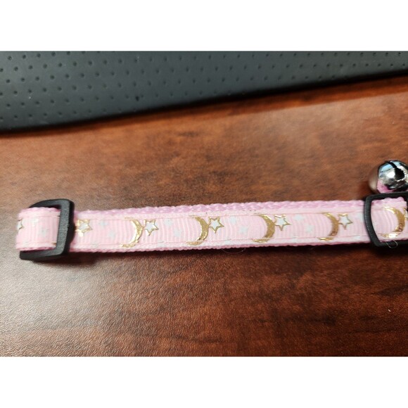 Cat Collar Adjustable Breakway Pink Bell - Picture 1 of 3